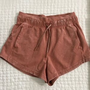 Lululemon Inner Glow high rise short, 3”
